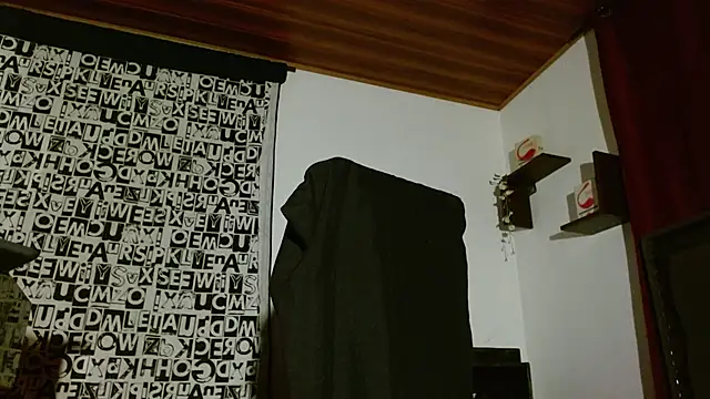 DULCE_ZOE webcam