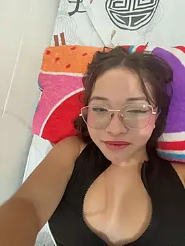AliciaWhite_nt webcam