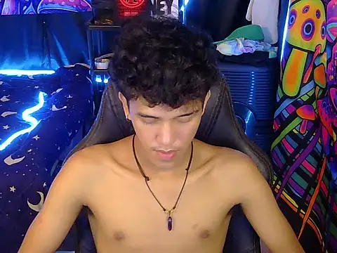 hugekenbigcock webcam
