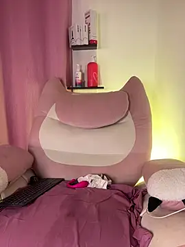 Im_emiliee webcam