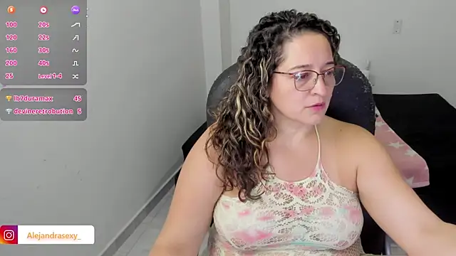 alejandra_milf_ webcam