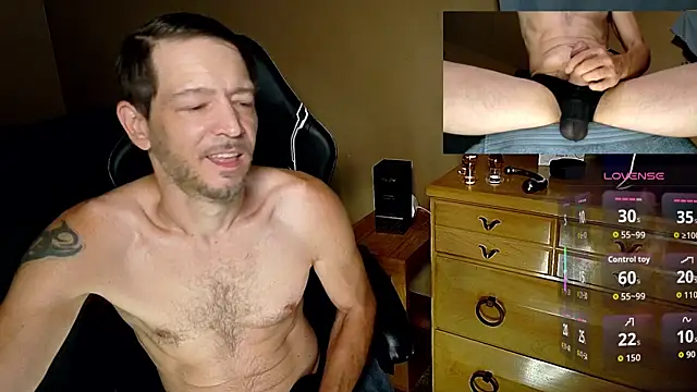 MasterForgedRayy webcam