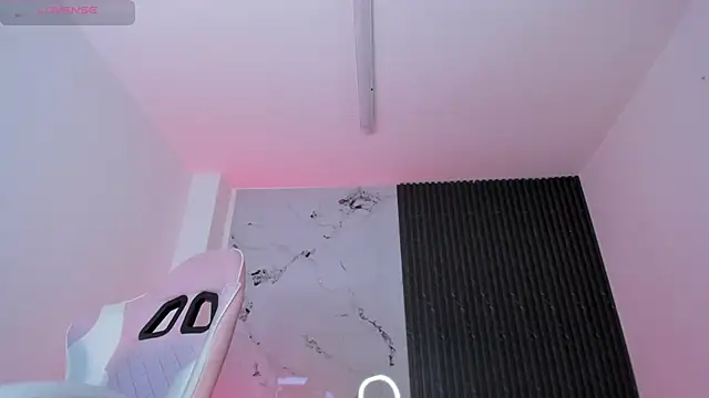 Chloemuaak webcam
