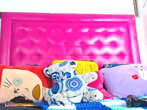 LoloQueen5 webcam