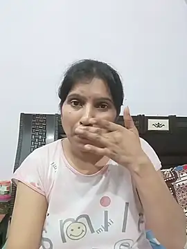 Ritika_singh71 webcam