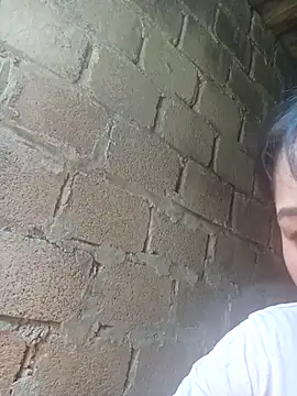 Momo-biki webcam