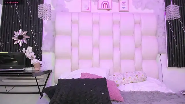 Kittytokyoo webcam