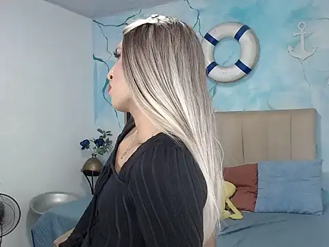 veronicahoney1 webcam