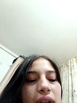 Virgin_Pussy_Love webcam