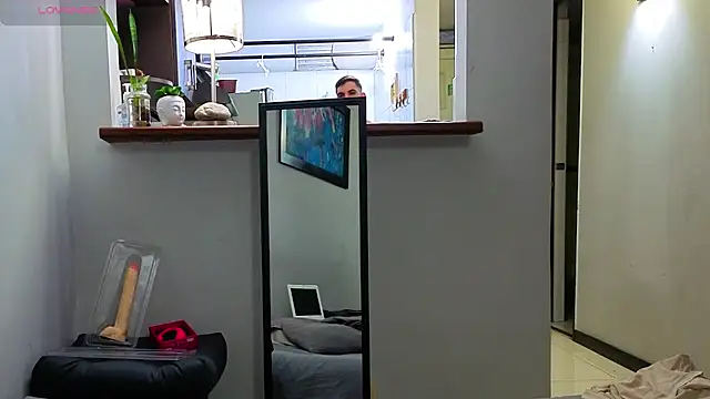 Matiashorney webcam