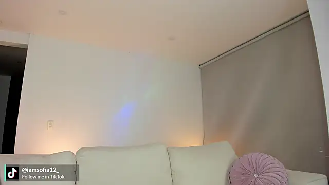 miss_sofyy webcam