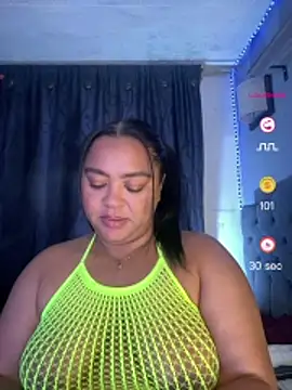 yanza2002 live cam on StripChat