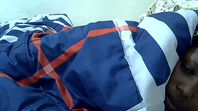 Just_Karu webcam