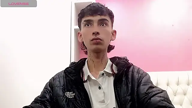 ttimy_x_boy webcam