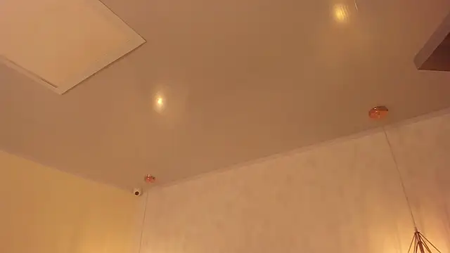 MELISSAROUGE webcam