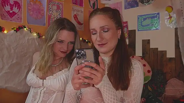 Charming_winky webcam