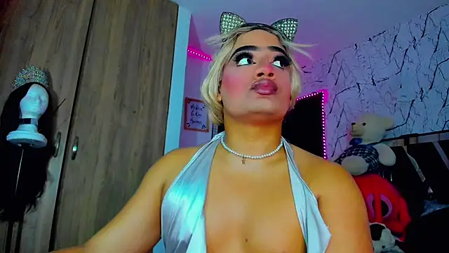 Amber_bigdick22 webcam
