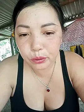sary-hot2x webcam