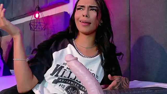 luna_blannco webcam