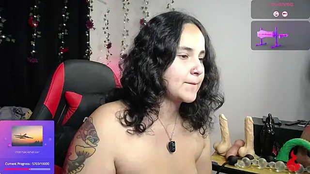 IncognitoLive1 webcam