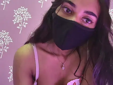 Shanaya_xo webcam