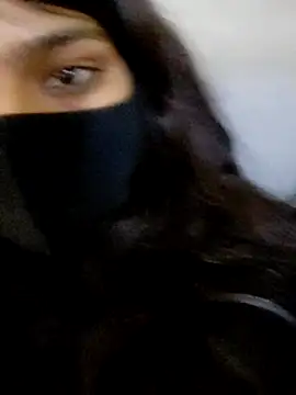 Hot-Roshni webcam