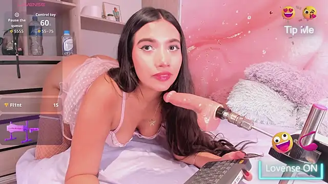 Sofi_Velvett webcam
