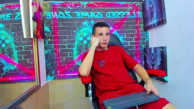 Isaak_Bless webcam