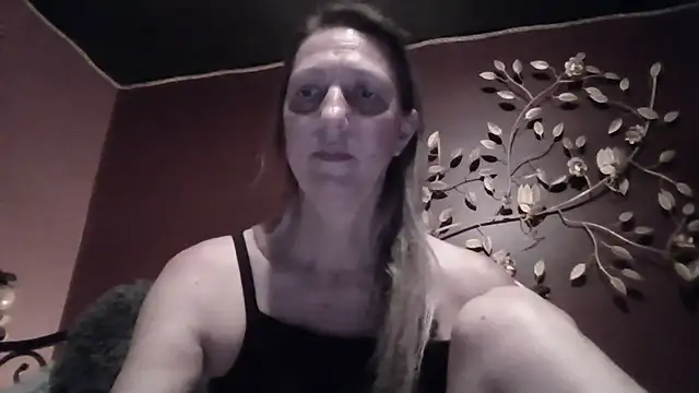 DulcitaSalsaa webcam