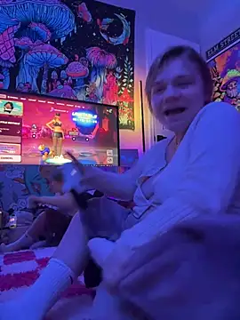 Cutiepiespanks webcam