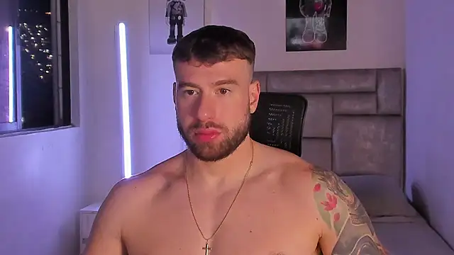 paul_rogerr webcam