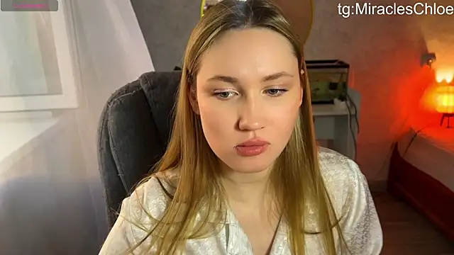 ChloeMillerMeow webcam