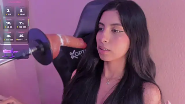 zia_cooper webcam