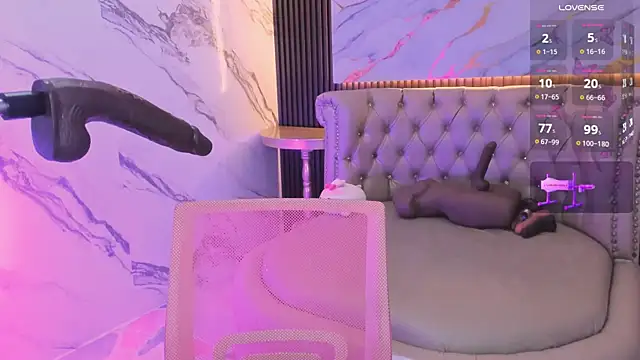 MAEVE_BOOBS webcam