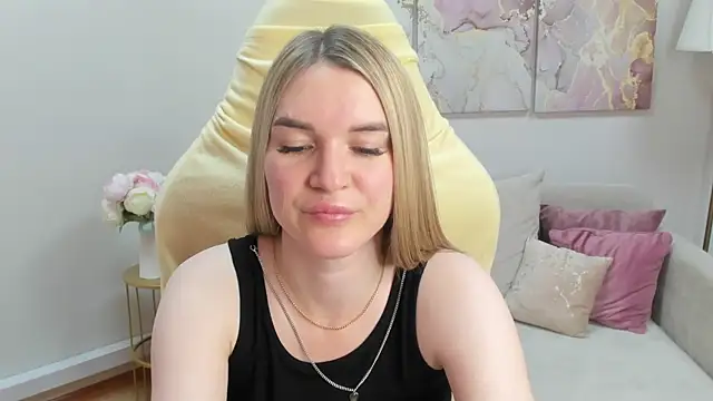 RoxyReignn webcam