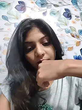 Hot-Haney33 webcam