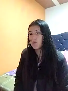 Maya_Rave_ webcam