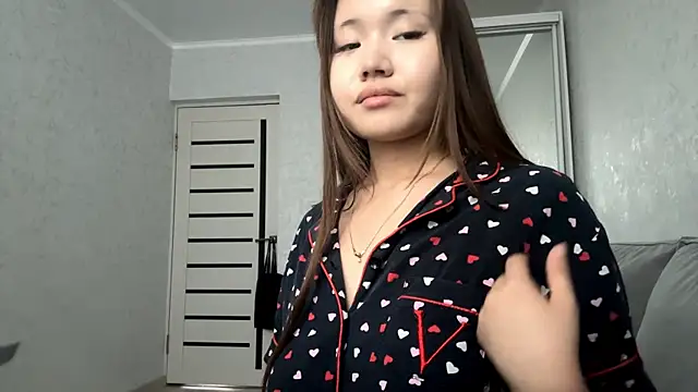 LunaSuperCute webcam