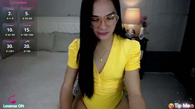 AsianSweetHeartxX webcam