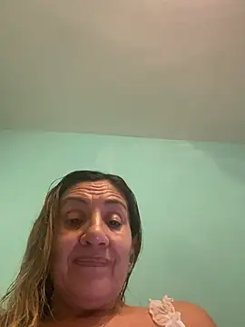 camelia3 live cam on StripChat