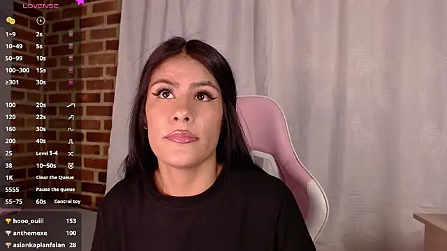 Salome_Cherie webcam