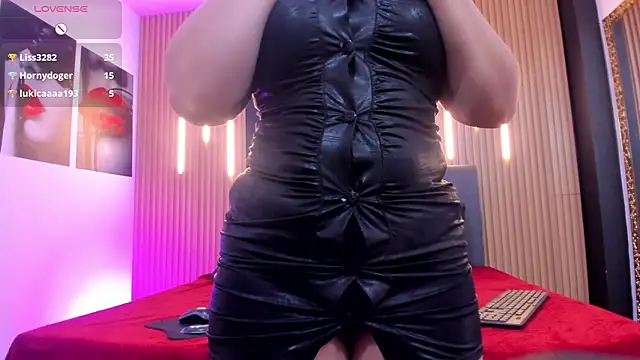 VickyJohnson1 webcam