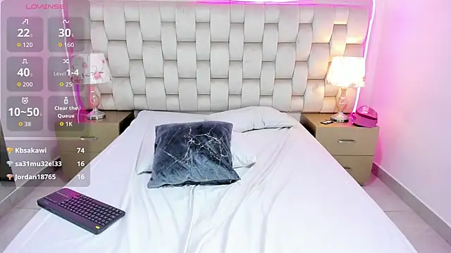 SalomeBins webcam