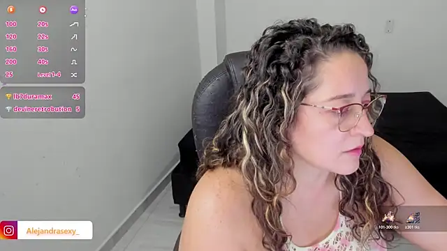 alejandra_milf_ webcam