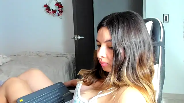 __Emma__11__Lecat_ webcam