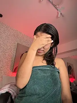 NINI__MOON__ webcam