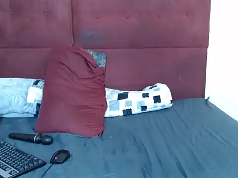 SweetThickEbony01 webcam