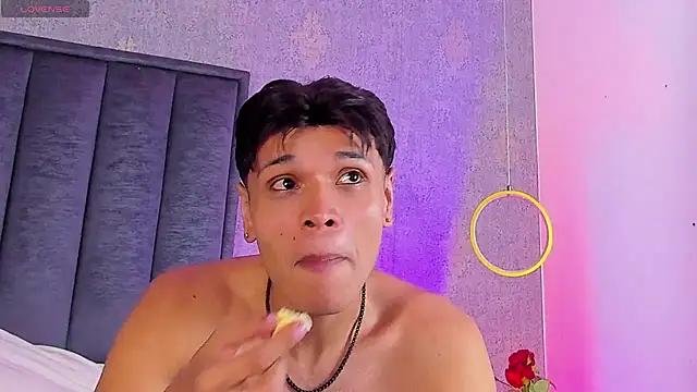 Alejandroo_Montenegro webcam