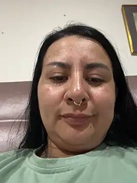 Abril_Luv webcam