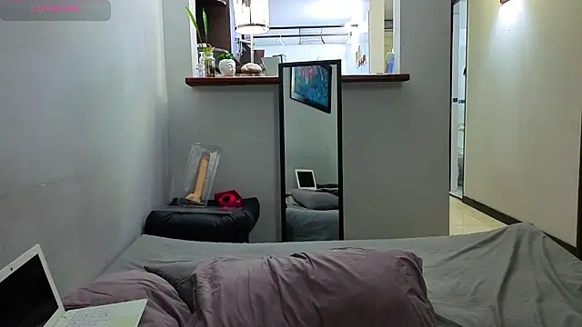Matiashorney webcam
